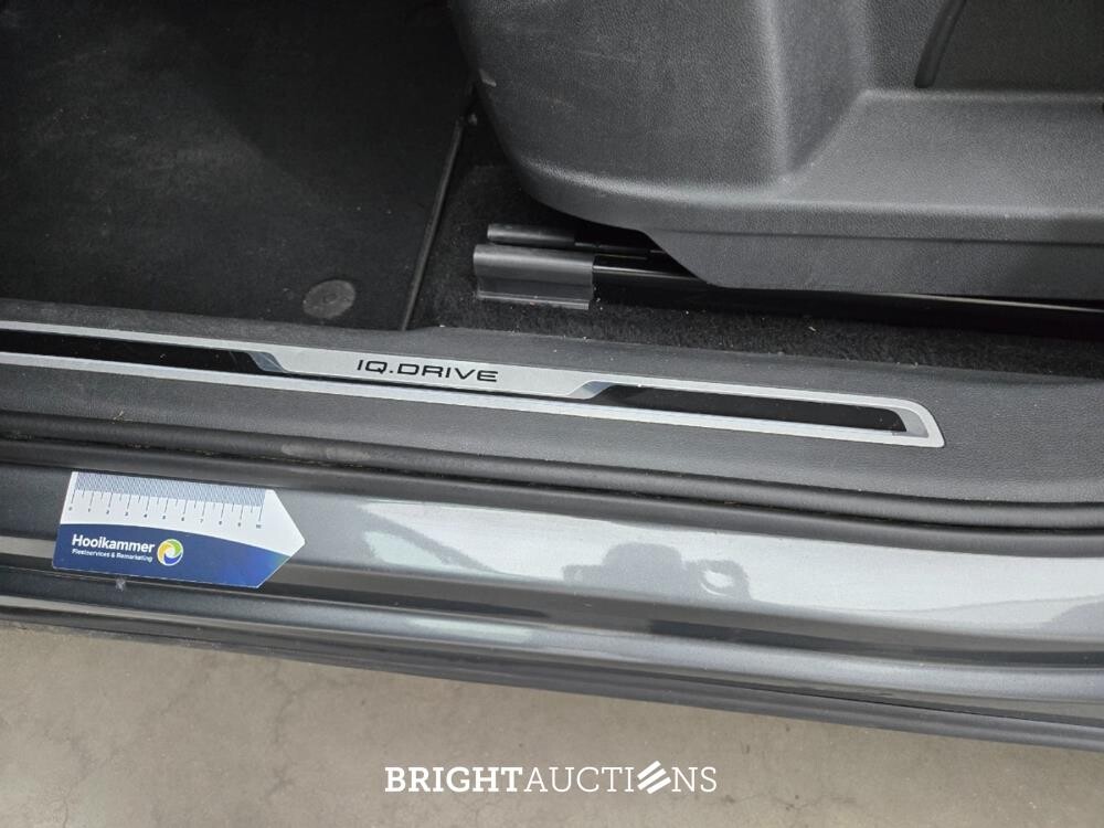Volkswagen Tiguan ACT Highline Business R 1.5 TSI 150pk 2019, N-374-LX
