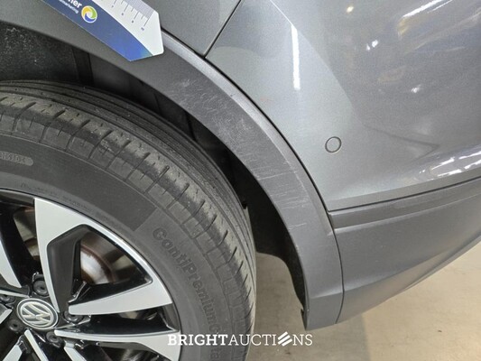Volkswagen Tiguan ACT Highline Business R 1.5 TSI 150pk 2019, N-374-LX