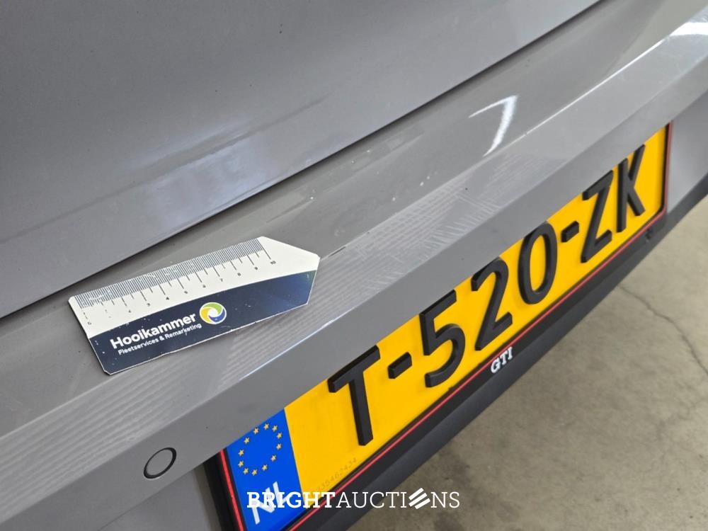 Volkswagen Golf 4Motion R 2.0 TSI 301pk 2022, T-520-ZK