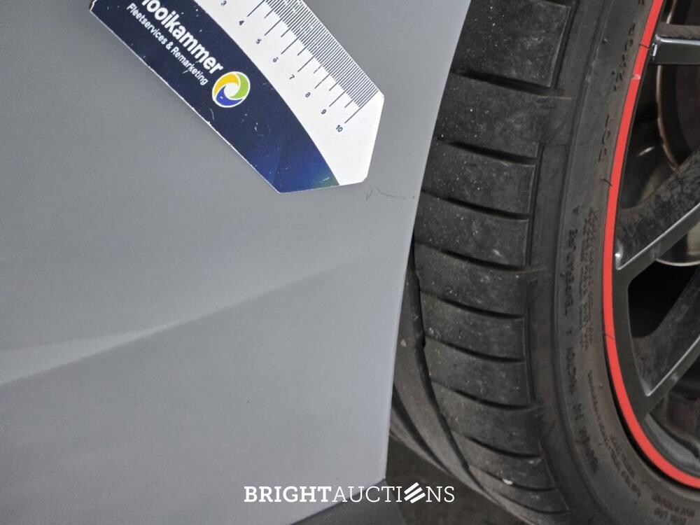 Volkswagen Golf GTI 45 Jahre Edition 2.0 TSI 301pk 2022, T-520-ZK