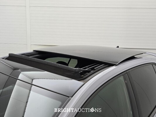 Volkswagen Golf GTI 45 Jahre Edition 2.0 TSI 301pk 2022, T-520-ZK