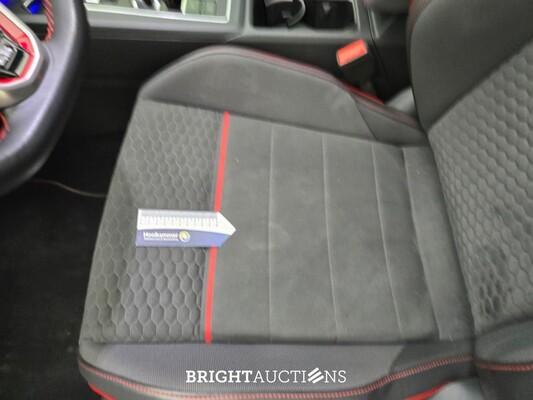 Volkswagen Golf GTI 2.0 TSI 301pk 2022, HGK-73-B