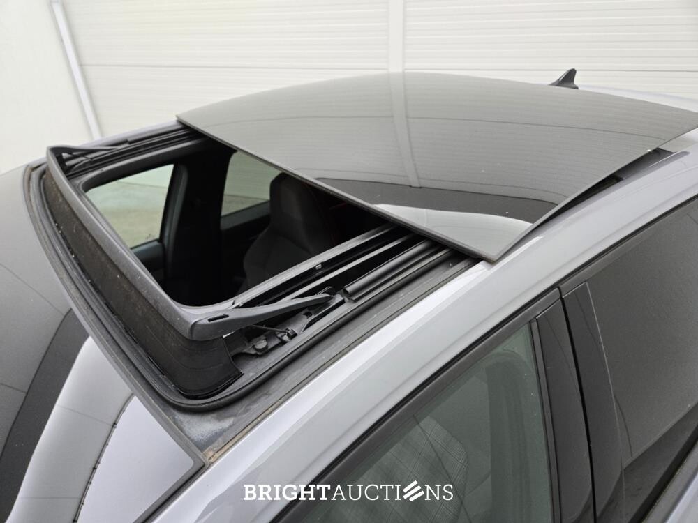 Volkswagen Golf GTI 2.0 TSI 245pk 2021, T-556-JP
