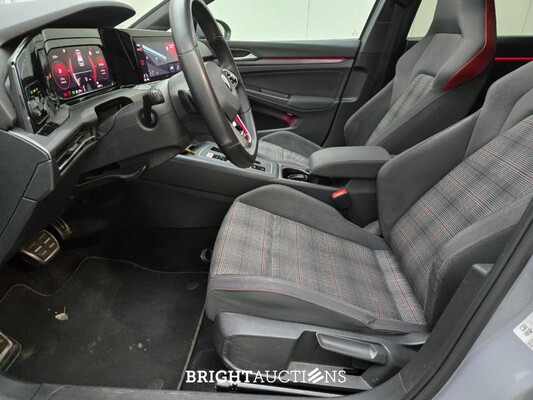 Volkswagen Golf GTI 2.0 TSI 245pk 2021, T-556-JP
