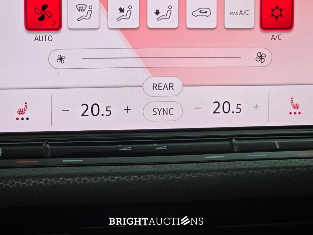Volkswagen Golf eHybrid GTE 1.4 258pk 2020, T-075-DG