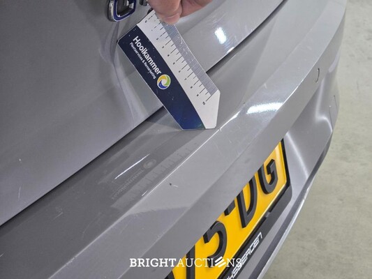 Volkswagen Golf eHybrid GTE 1.4 258pk 2020, T-075-DG