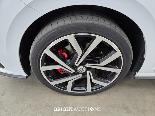 Volkswagen Polo GTI 2.0 TSI 200pk 2020, GKF-44-N
