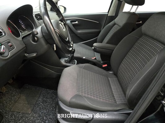 Volkswagen Polo Comfortline Business R 1.2 TSI 90pk 2017 (Origineel-NL), PZ-060-X