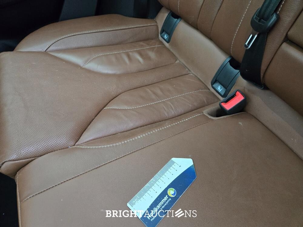 Škoda Enyaq iV 60 180pk 2021 (Origineel-NL), L-971-NS