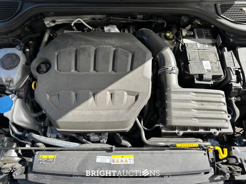  Volkswagen Golf R VIII 2.0 TSI 4Motion 320pk 2023 (Golf 8, MK8, VIII)