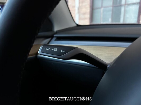 Tesla Model Y AWD 347pk 2022