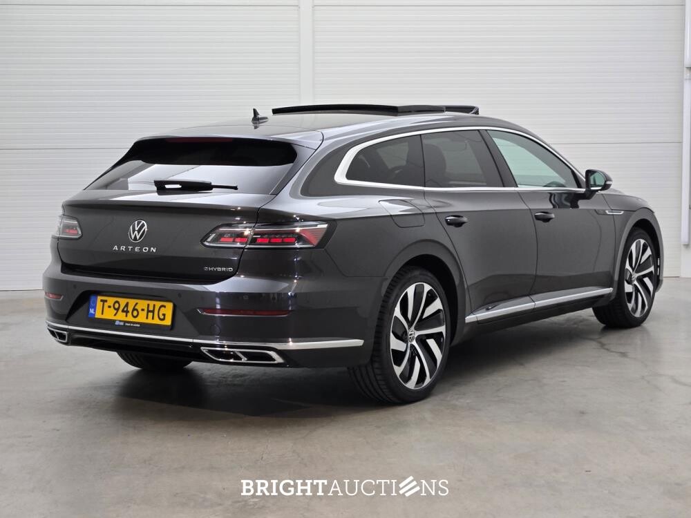Volkswagen Arteon Shooting Brake eHybrid R-Line Business 1.4 TSI 272pk 2023 (Origineel-NL), T-946-HG