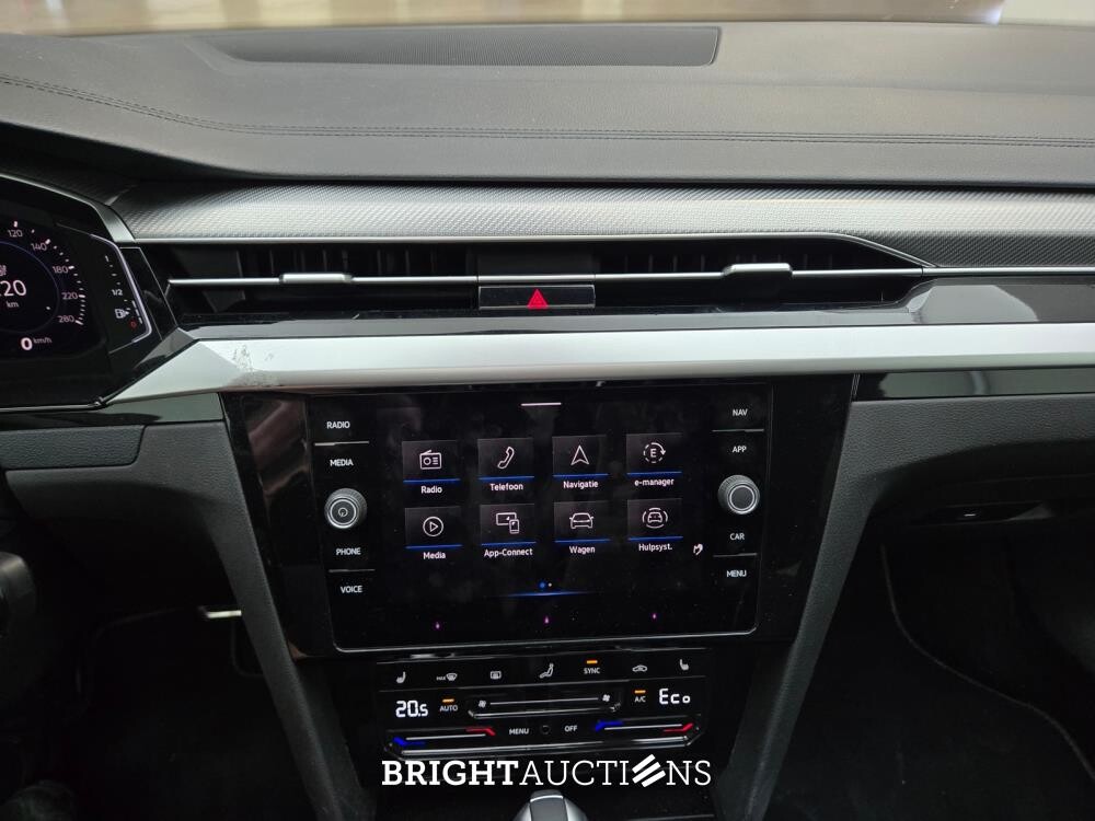 Volkswagen Arteon Shooting Brake eHybrid R-Line Business 1.4 TSI 272pk 2023 (Origineel-NL), T-946-HG