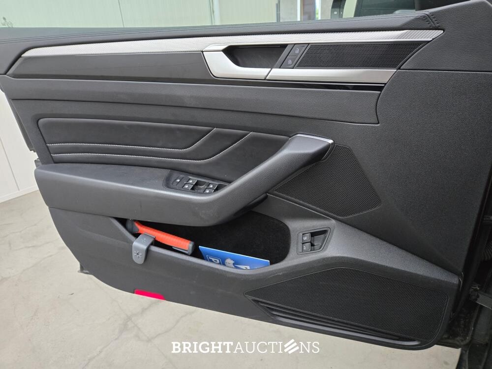 Volkswagen Arteon Shooting Brake eHybrid R-Line Business 1.4 TSI 272pk 2023 (Origineel-NL), T-946-HG