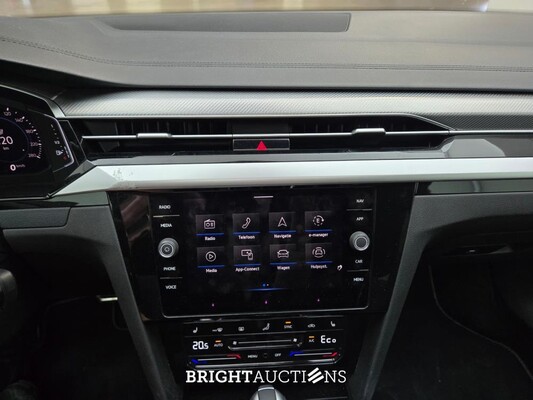 Volkswagen Arteon Shooting Brake eHybrid R-Line Business 1.4 TSI 272pk 2023 (Origineel-NL), T-946-HG