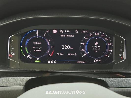 Volkswagen Arteon Shooting Brake eHybrid R-Line Business 1.4 TSI 272pk 2023 (Origineel-NL), T-946-HG