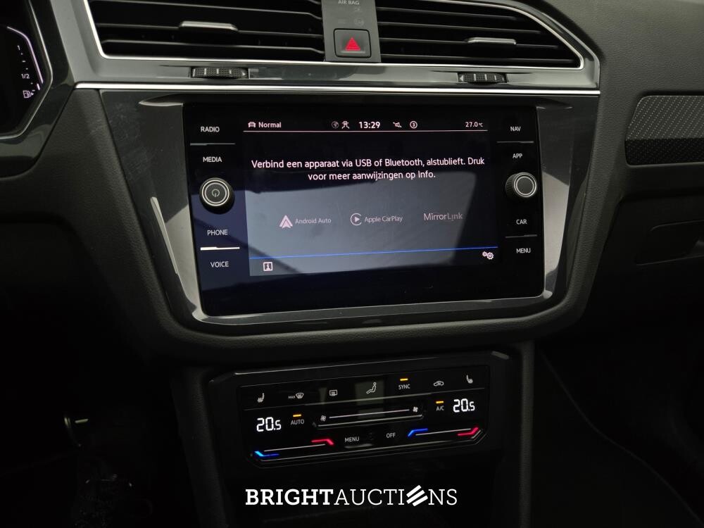 Volkswagen Tiguan eHybrid R-Line Business 1.4 TSI 265pk 2023 (Origineel-NL), T-243-DH