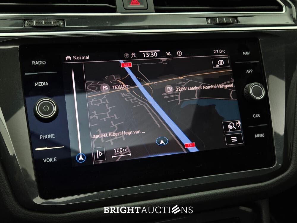 Volkswagen Tiguan eHybrid R-Line Business 1.4 TSI 265pk 2023 (Origineel-NL), T-243-DH