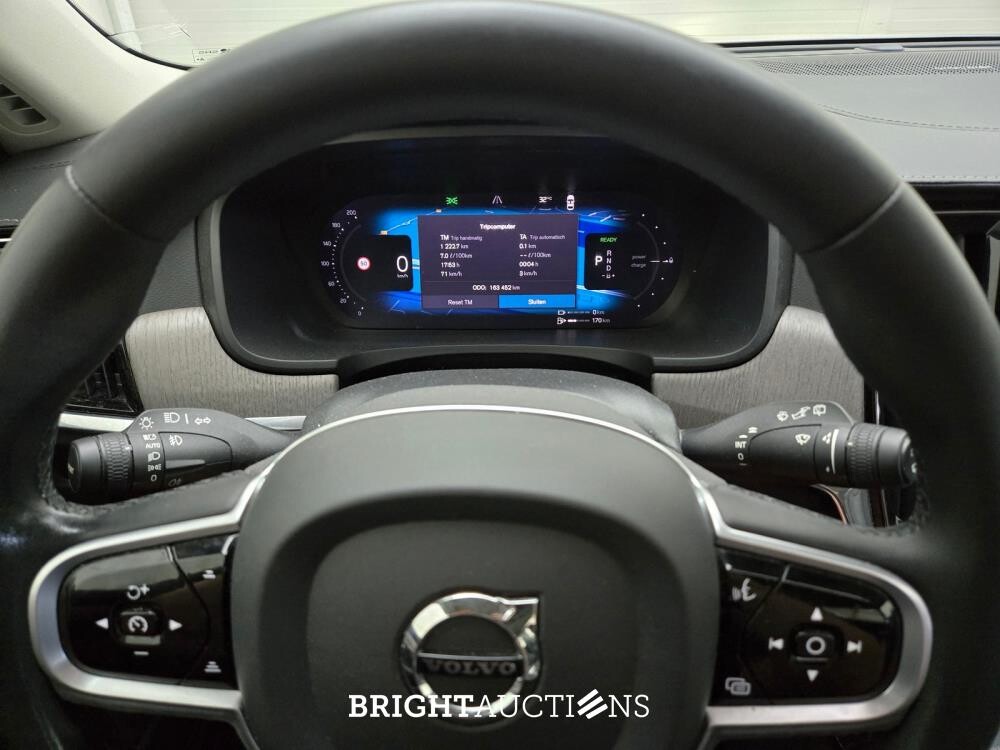 Volvo V90 T6 Plug-in Hybrid Ultimate Bright 2.0 AWD 398pk 2022 (Origineel-NL), P-982-ZL