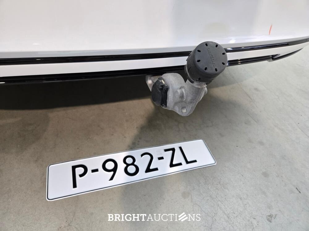 Volvo V90 T6 Plug-in Hybrid Ultimate Bright 2.0 AWD 398pk 2022 (Origineel-NL), P-982-ZL