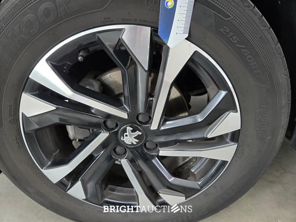 Peugeot 2008 Blue Lease Allure 1.2 PureTech 131pk 2021 (Origineel-NL), L-092-XD