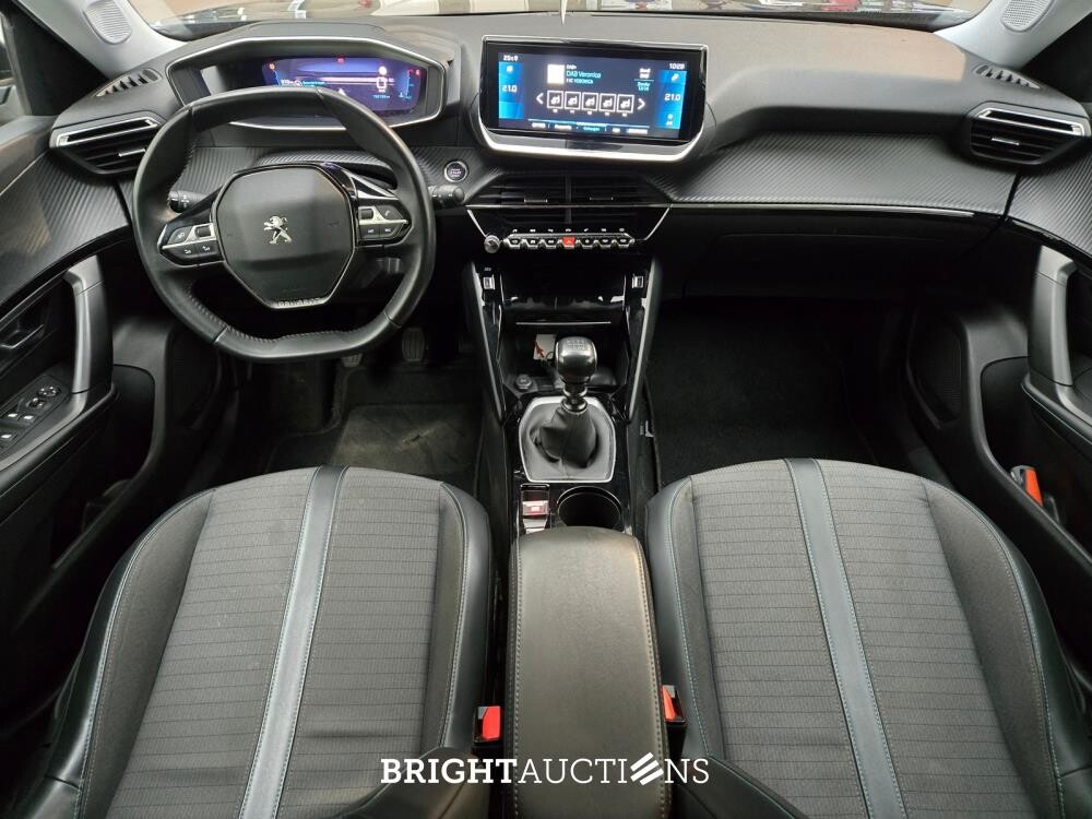 Peugeot 2008 Blue Lease Allure 1.2 PureTech 131pk 2021 (Origineel-NL), L-092-XD