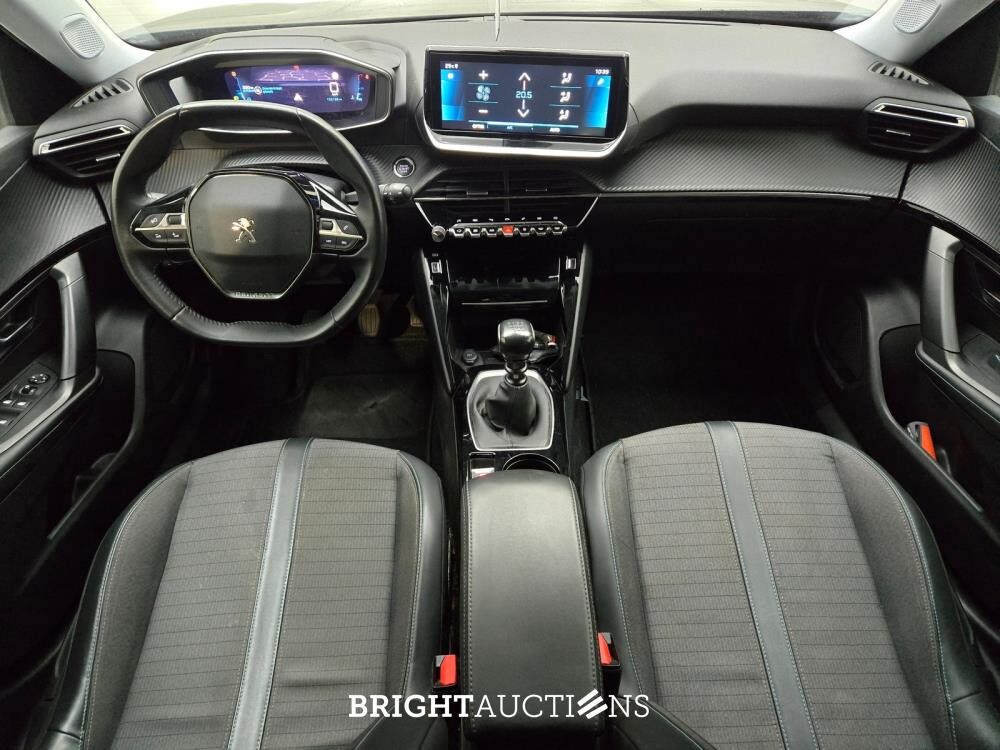 Peugeot 2008 Blue Lease Allure 1.2 PureTech 131pk 2021 (Origineel-NL), L-092-XD