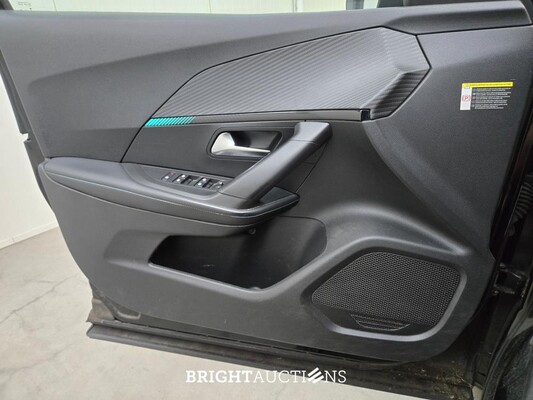 Peugeot 2008 Blue Lease Allure 1.2 PureTech 131pk 2021 (Origineel-NL), L-092-XD