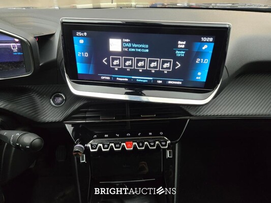 Peugeot 2008 Blue Lease Allure 1.2 PureTech 131pk 2021 (Origineel-NL), L-092-XD