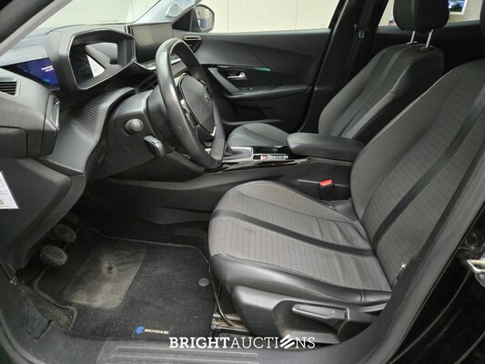 Peugeot 2008 Blue Lease Allure 1.2 PureTech 131pk 2021 (Origineel-NL), L-092-XD