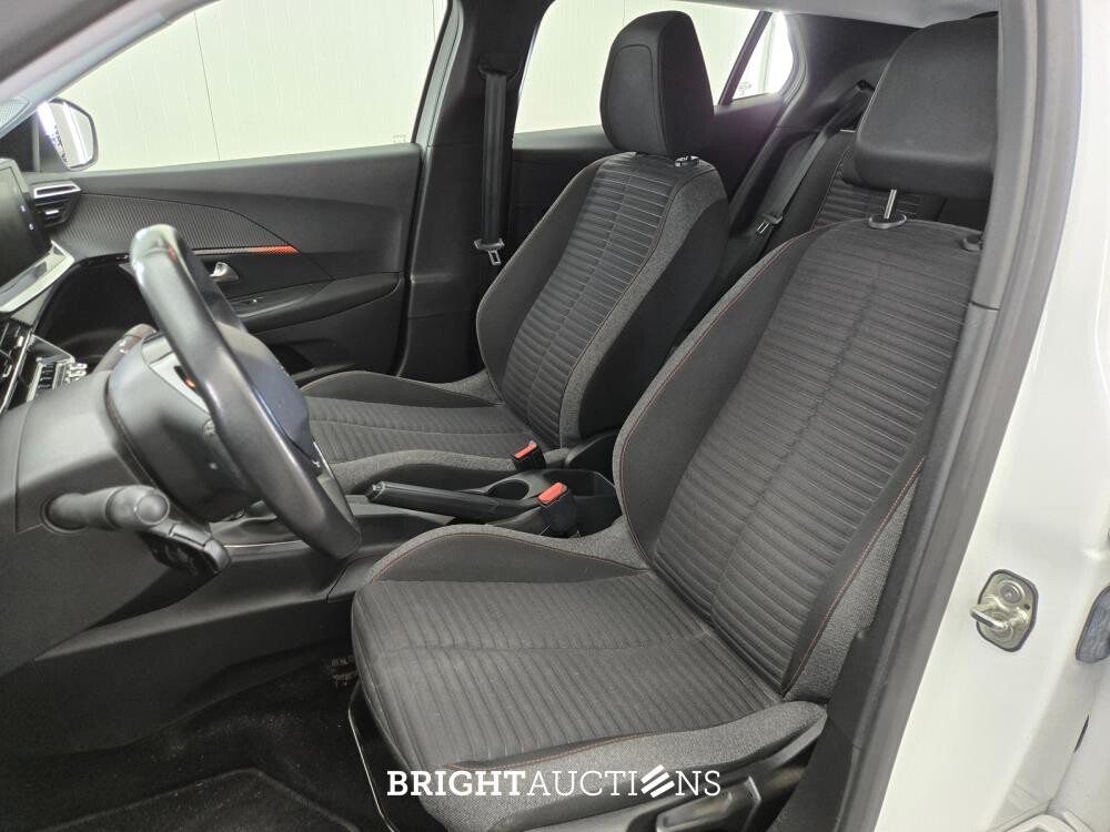 Peugeot 2008 Blue Lease Active 1.2 PureTech 102pk 2021 (Origineel-NL), K-828-KD