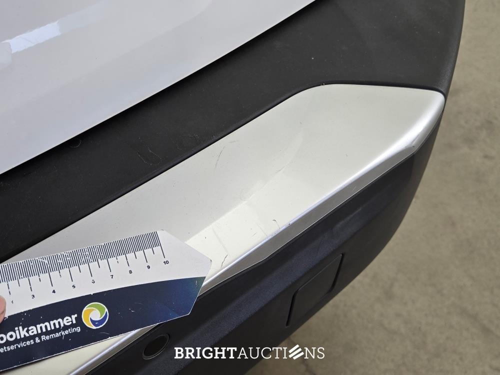 Peugeot 2008 Blue Lease Active 1.2 PureTech 102pk 2021 (Origineel-NL), K-828-KD
