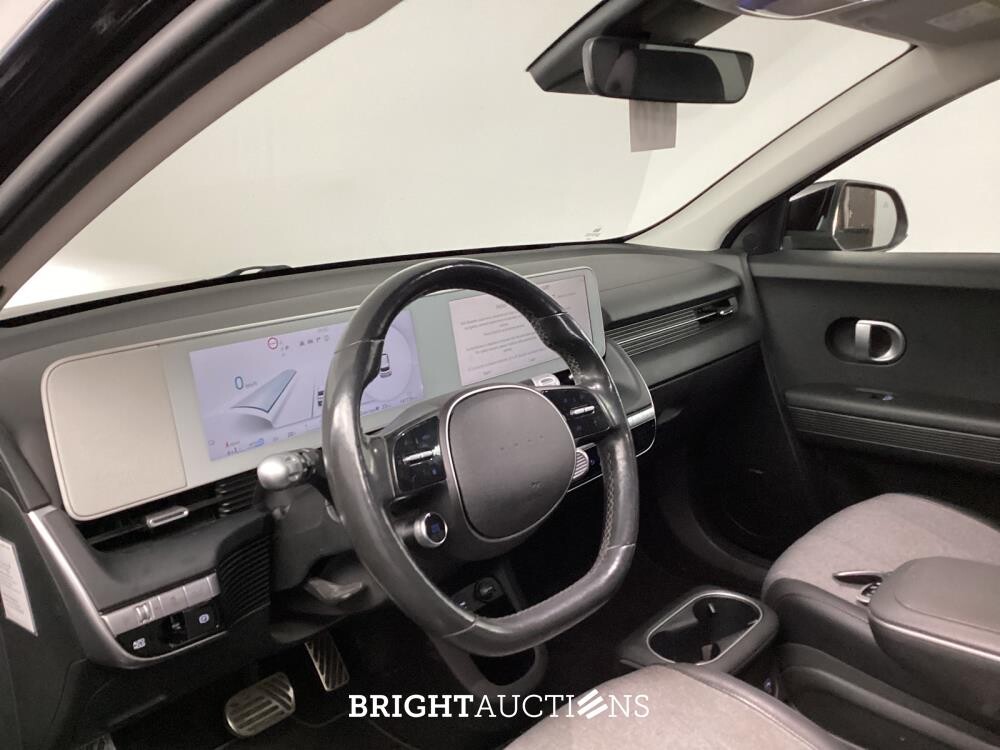 Hyundai IONIQ 5 Connect 73 kWh 218pk 2022 (Origineel-NL), P-414-LP