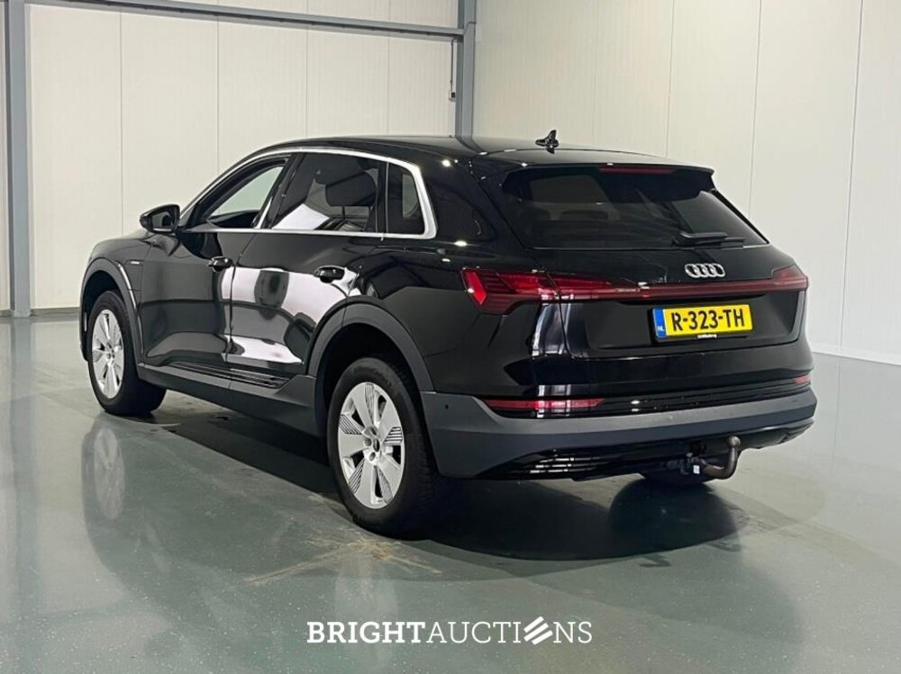 Audi e-tron 55 edition Quattro 95 kWh 408pk 2022 (Origineel-NL), R-323-TH
