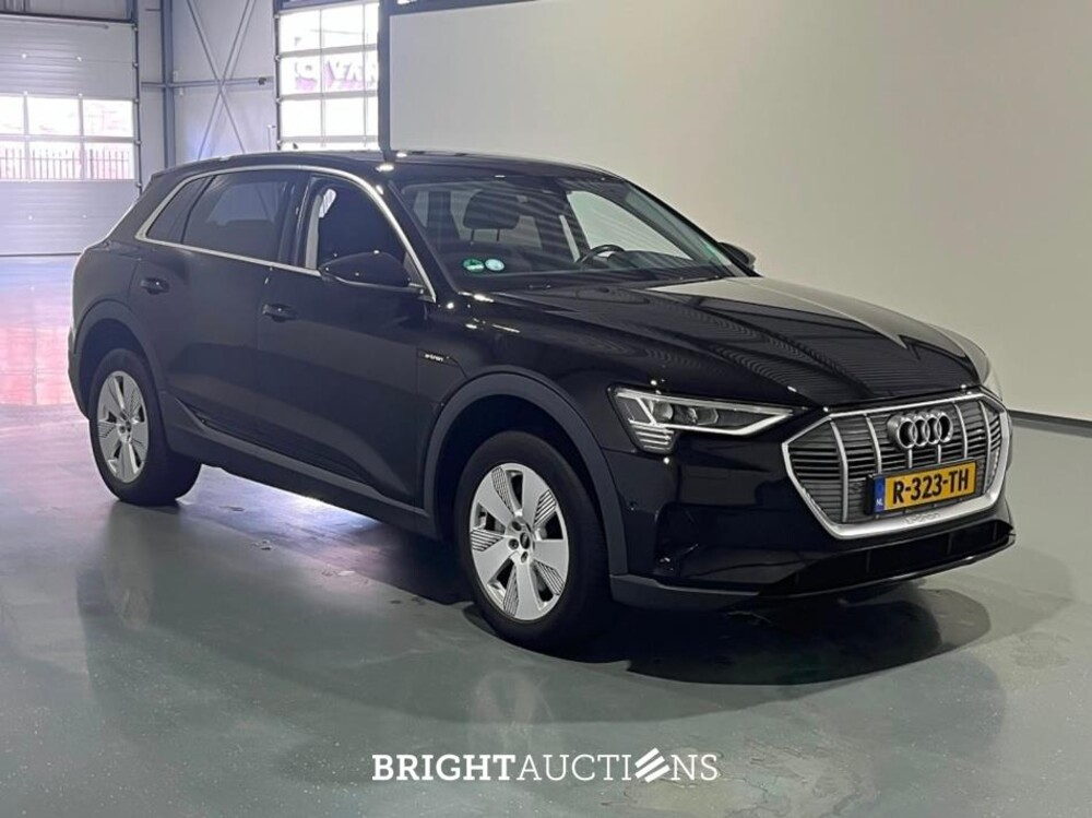 Audi e-tron 55 edition Quattro 95 kWh 408pk 2022 (Origineel-NL), R-323-TH