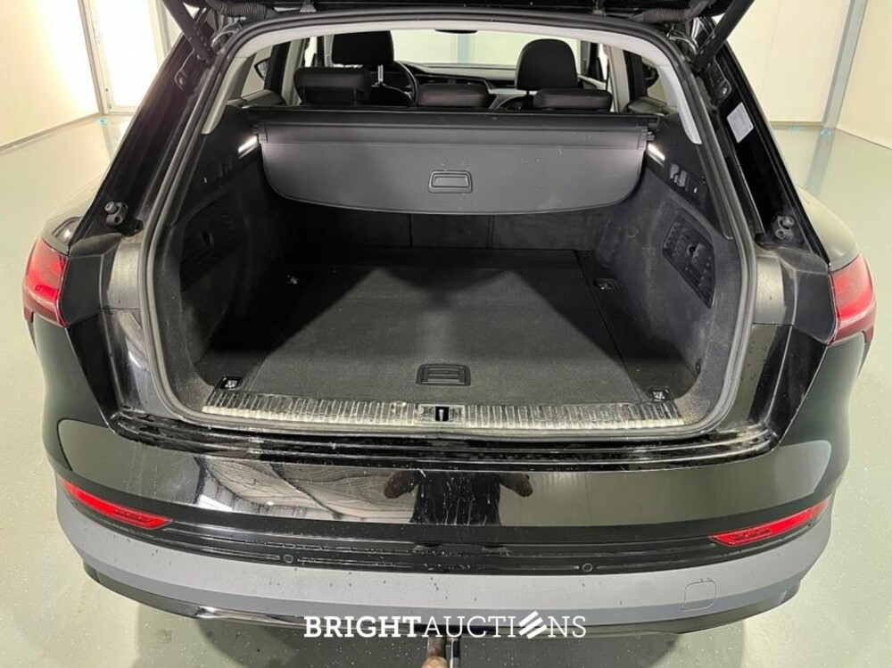 Audi e-tron 55 edition Quattro 95 kWh 408pk 2022 (Origineel-NL), R-323-TH
