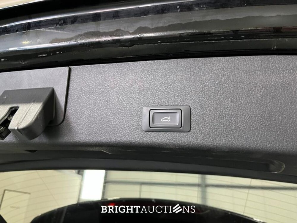 Audi e-tron 55 edition Quattro 95 kWh 408pk 2022 (Origineel-NL), R-323-TH