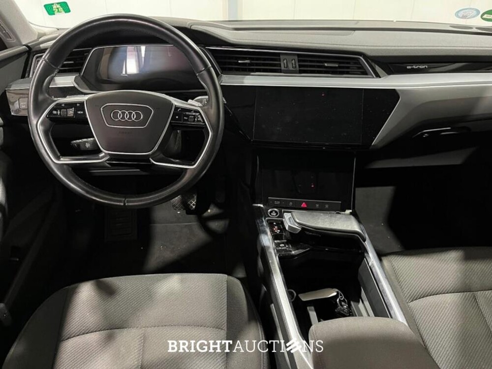 Audi e-tron 55 edition Quattro 95 kWh 408pk 2022 (Origineel-NL), R-323-TH