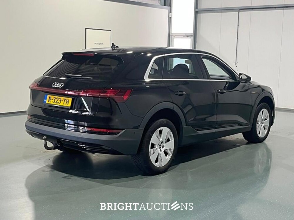 Audi e-tron 55 edition Quattro 95 kWh 408pk 2022 (Origineel-NL), R-323-TH