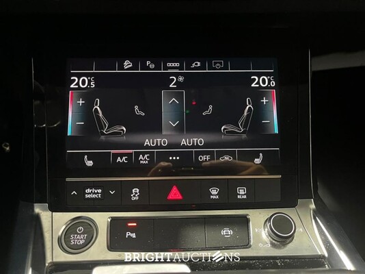 Audi e-tron 55 edition Quattro 95 kWh 408pk 2022 (Origineel-NL), R-323-TH