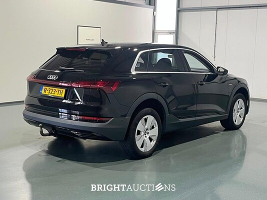 Audi e-tron 55 edition Quattro 95 kWh 408pk 2022 (Origineel-NL), R-323-TH