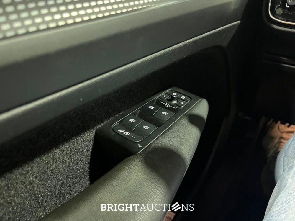 Volvo XC40 Recharge Plus 231pk 2021 (Origineel-NL), N-661-SZ