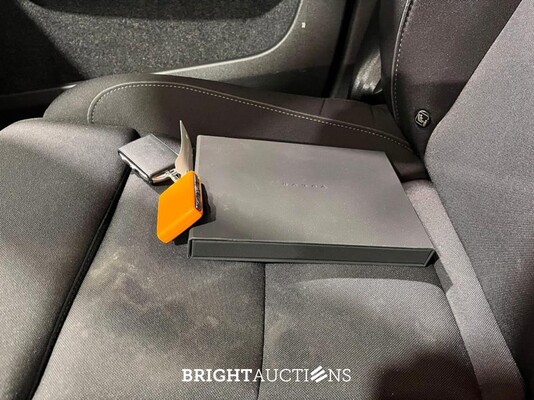 Volvo XC40 Recharge Plus 231pk 2021 (Origineel-NL), N-661-SZ