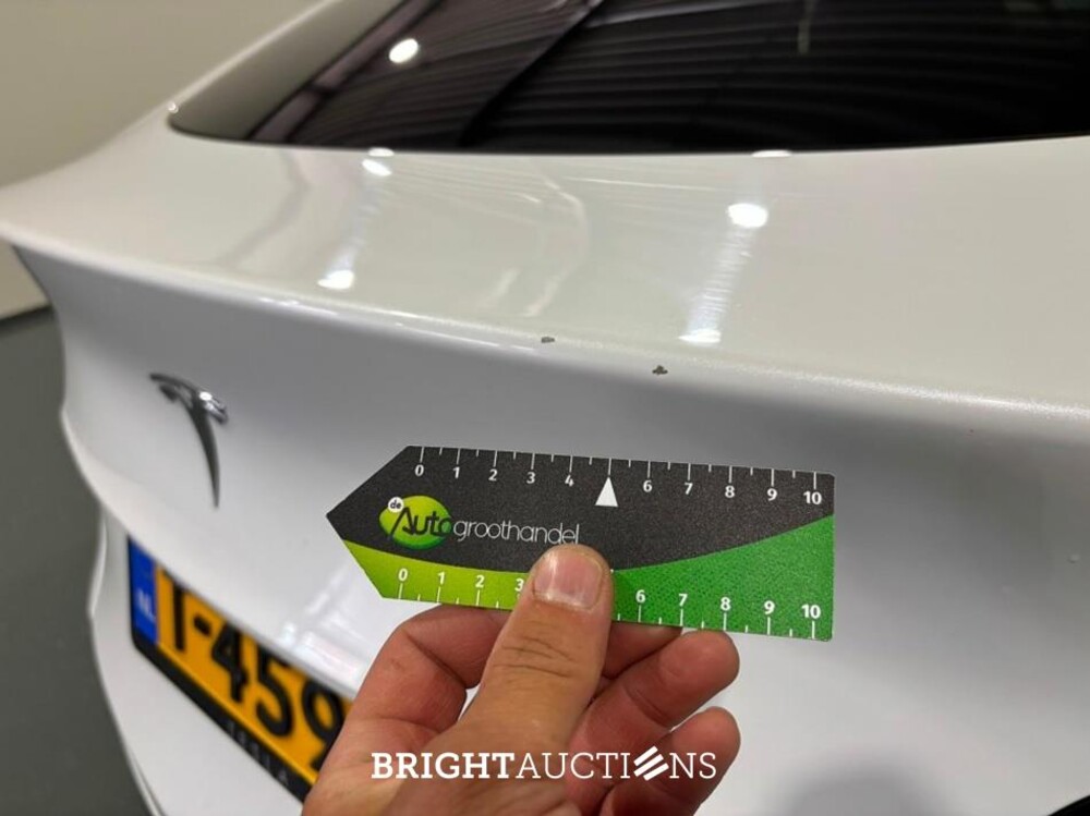 Tesla Model Y RWD 58 kWh 238pk 2023 (Origineel-NL), T-459-KD