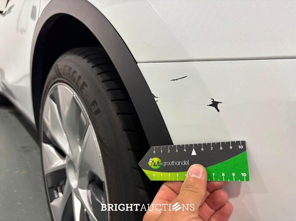 Tesla Model Y RWD 58 kWh 238pk 2023 (Origineel-NL), T-459-KD