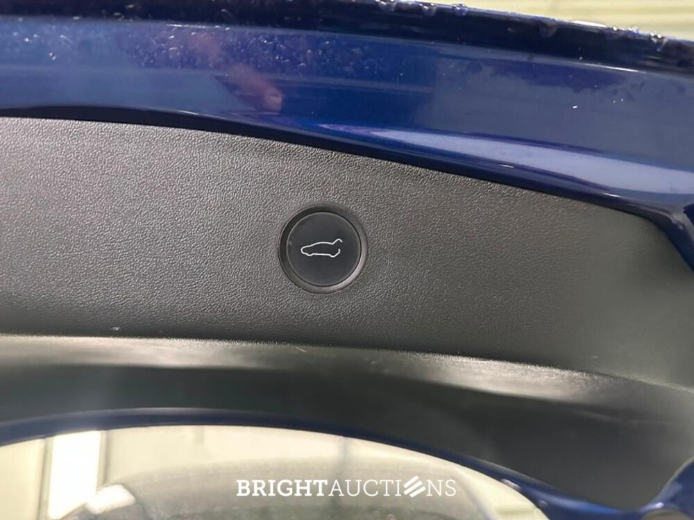 Tesla Model 3 Standard RWD Plus 60 kWh 238pk 2021 (Origineel-NL), N-817-RN