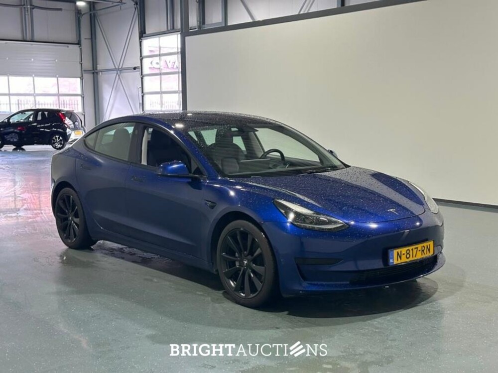 Tesla Model 3 Standard RWD Plus 60 kWh 238pk 2021 (Origineel-NL), N-817-RN