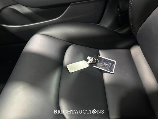 Tesla Model 3 Standard RWD Plus 60 kWh 238pk 2021 (Origineel-NL), N-817-RN