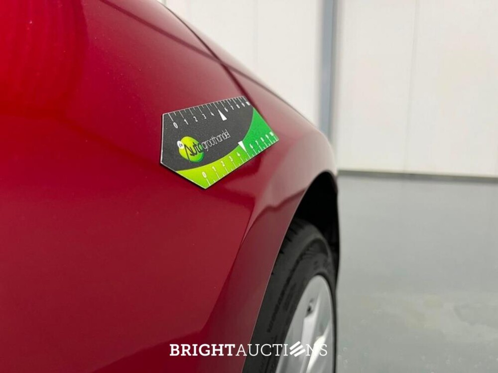 Tesla Model 3 Standard RWD Plus 60 kWh 238pk 2021 (Origineel-NL), L-266-LV