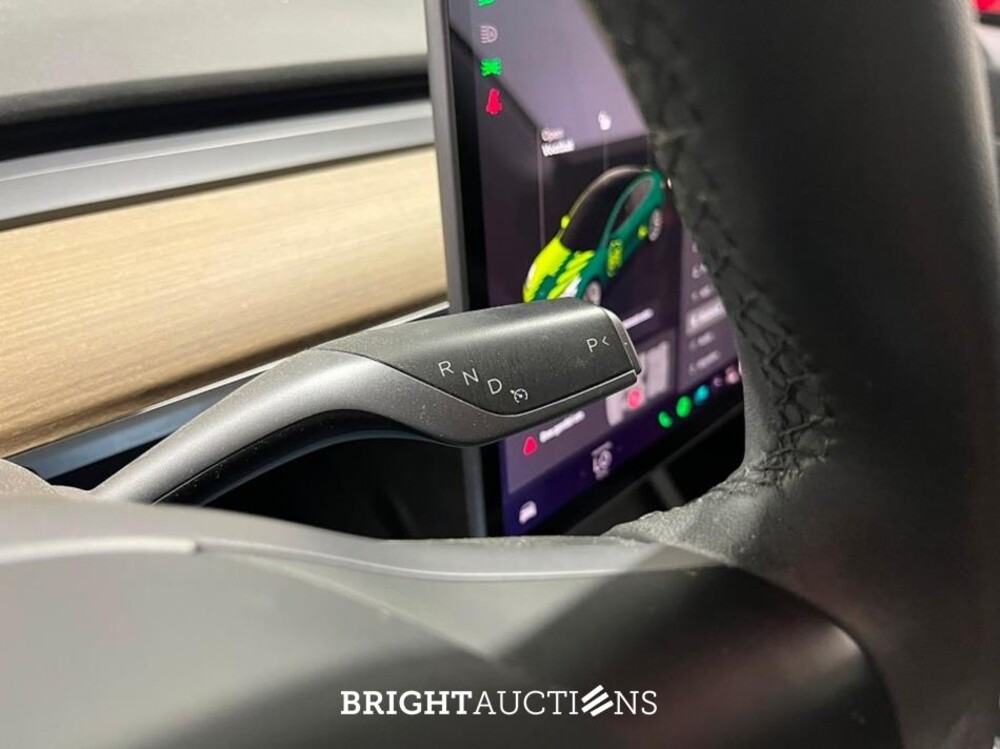 Tesla Model 3 Standard RWD Plus 60 kWh 238pk 2021 (Origineel-NL), L-266-LV